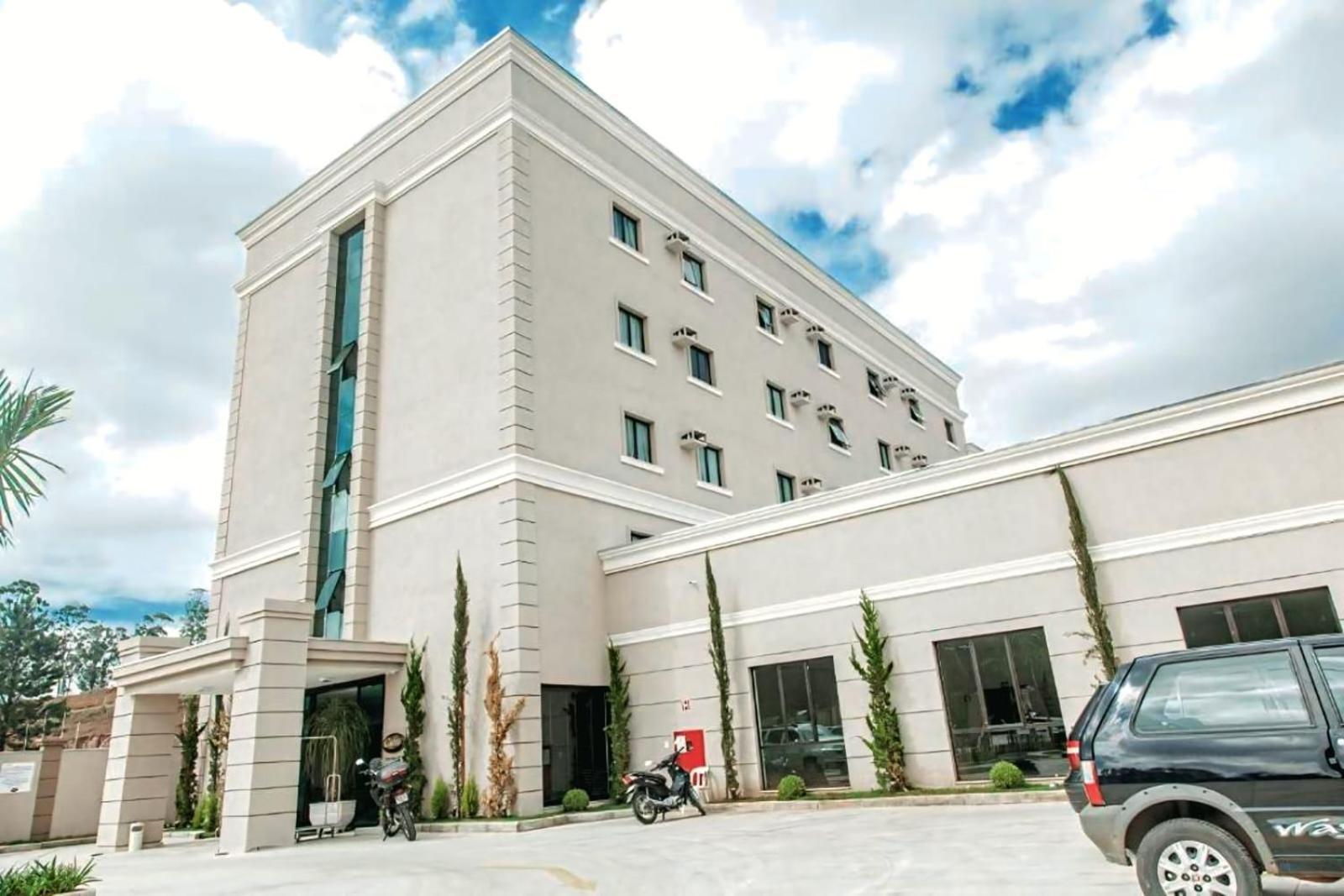 Class Hotel Pouso Alegre Exterior photo